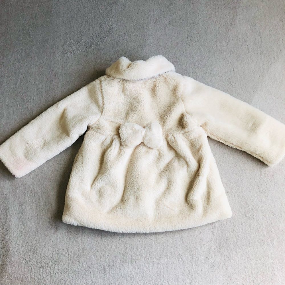 Lemon Tree Faux Fur Jacket - Picture 11 of 11